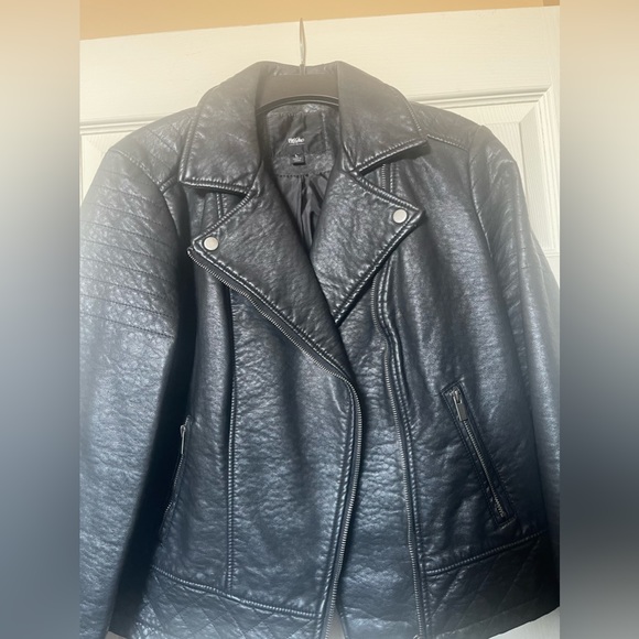 Faux leather jacket - Picture 2 of 5